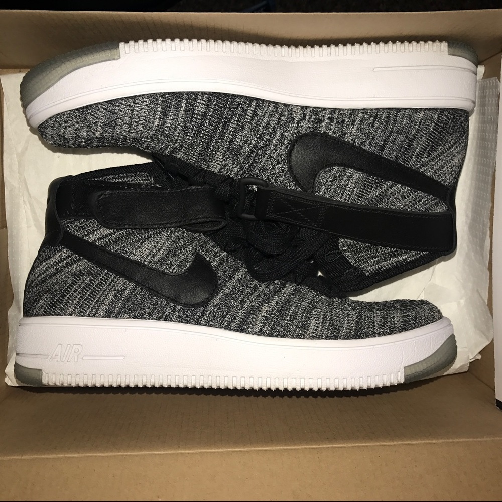 Nike Flyknit Air Force 1's